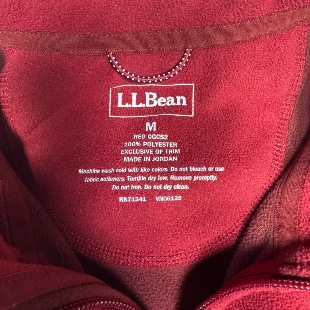 L.L. Bean Vest Mens Medium Red Fleece Full Zip Mock Neck Outdoor Layering - Picture 2 of 5